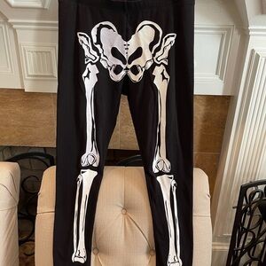 AF: Halloween City Strats Skeleton Front Leggings
